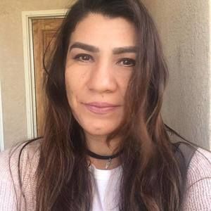 Meet your Posher, Ana